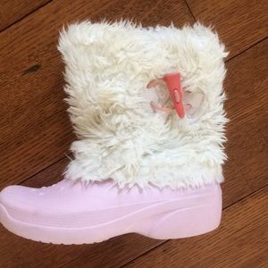 Croc fur boots🐊
